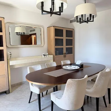 The Seaside Collection Apartmán